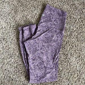 Purple lululemon aligns